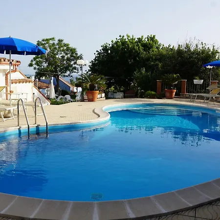 Incanto - Relax Sea View Bed & Breakfast *